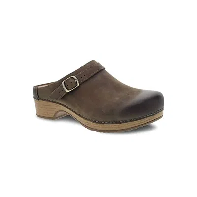 Dansko Women's Berry Burnished Nubuck Leather Shoes In Mushroom In Multi