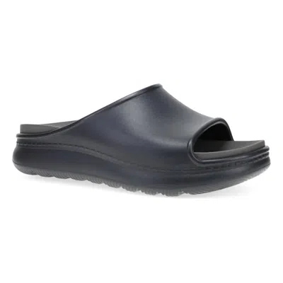 DANSKO WOMEN'S DEVYN OPEN TOE AND CUSHIONED SOLE IN BLACK