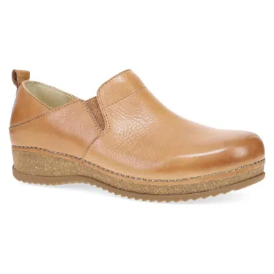 DANSKO WOMEN'S MEARA CLOG IN TAN WAXY MILLED