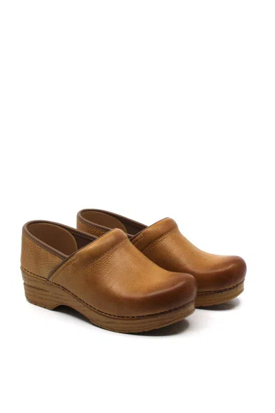 Dansko Women's Professional Clog In Distressed Honey