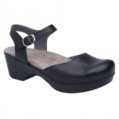 Dansko Women's Sam Clogs In Black