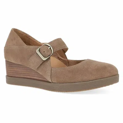 Dansko Women Sandy Wedge Shoes In Morel In Brown