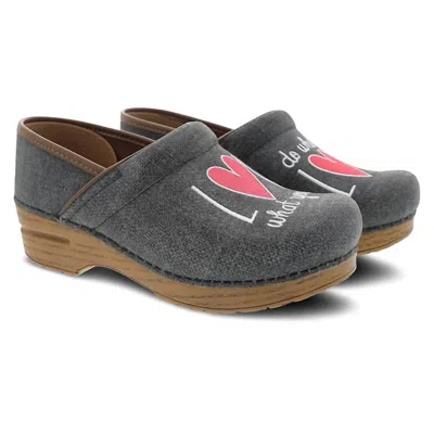 Dansko Women's Twin Pro Clogs In Love In Gray