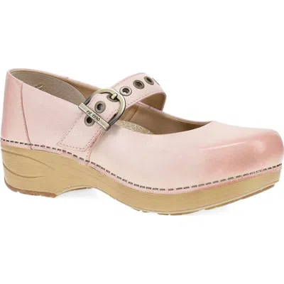 Dansko Xp 2.0 Mary Jane Clog In Pink