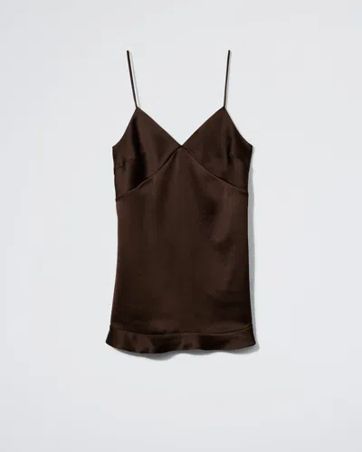 Daphne The Bubbly Slip Dress In Brown