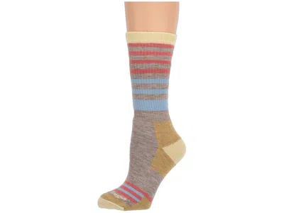Darn Tough Vermont Gatewood Boot Full Cushion Socks Women's Crew Cut Socks Shoes Oatmeal: Sm (us 4.5-7) In Multi