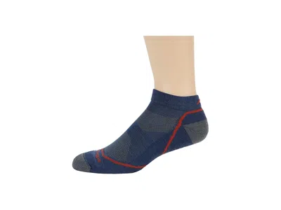 Darn Tough Vermont Light Hiker No Show Lightweight With Cushion Men's Crew Cut Socks Shoes Denim: Md (us 8-9.5) In Blue