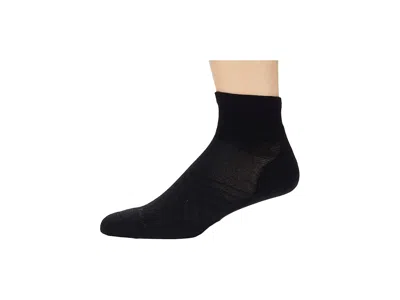 Darn Tough Vermont Run Coolmax 1/4 Ultra-lightweight With Cushion Men's Crew Cut Socks Shoes Black: Xl (us 12.5-14.5)
