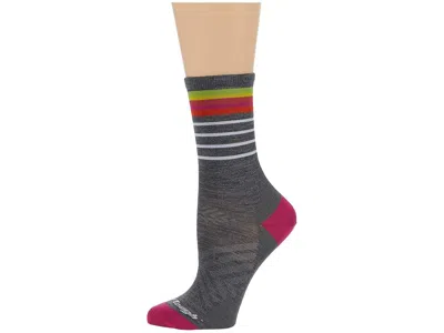 Darn Tough Vermont Stride Micro Crew Ultra-lightweight Women's Crew Cut Socks Shoes Gray: Lg (us 10-11.5) In Multi