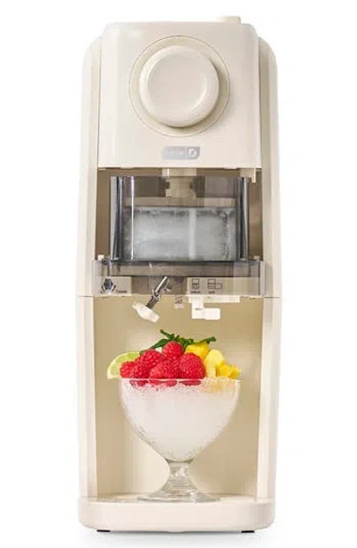 Dash Pro Shaved Ice Maker In Brown