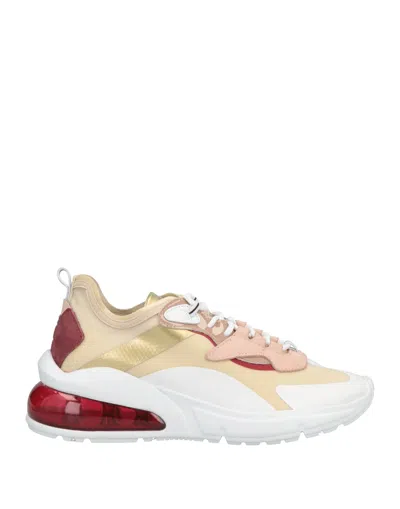 Date Sneakers In White