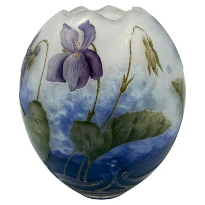Pre-owned Daum Nancy Glass Vase Violettes Art Nouveau France Circa In Purple