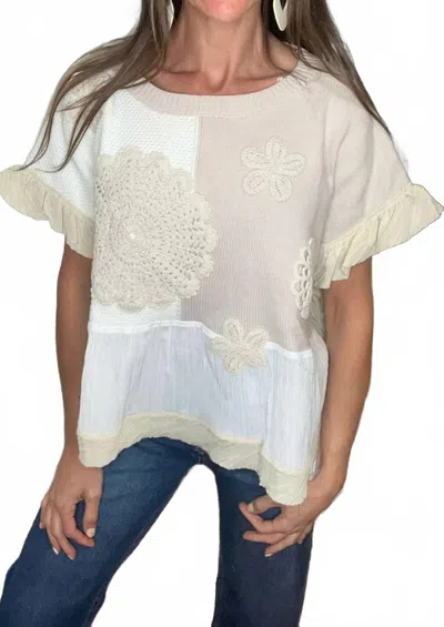 Davi & Dani Breezie Crochet Floral Sweater Top In Ivory