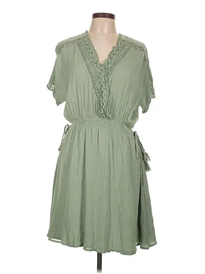 Pre-owned Davi & Dani Casual Dress In Green