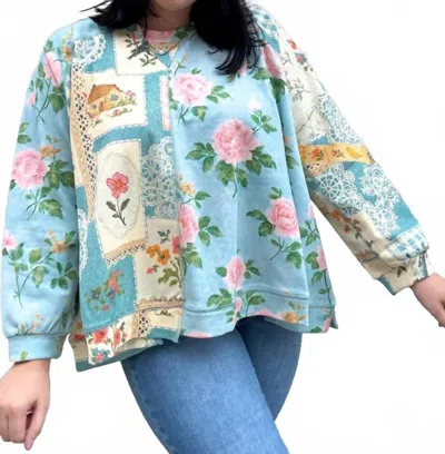 Davi & Dani Charmed Top In Blue