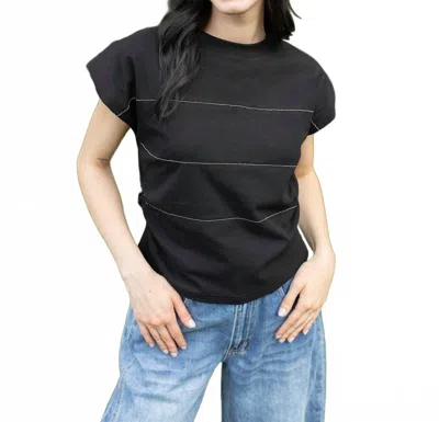 Davi & Dani Chic Charm Lined Top In Black