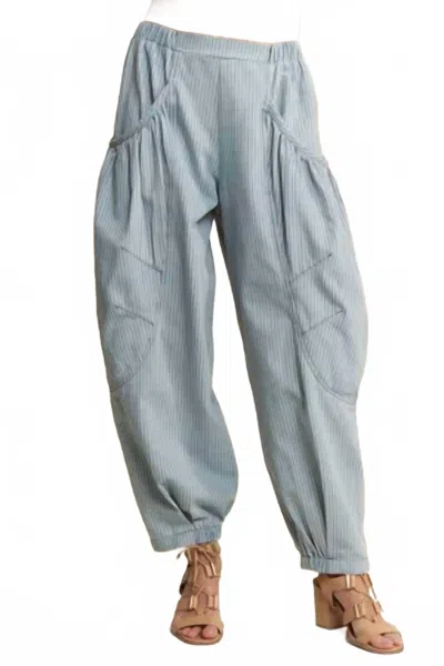Davi & Dani Dexter Barrel Stripe Jogger Pant In Blue