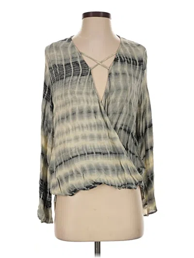 Pre-owned Davi & Dani Long Sleeve Blouse In Gray