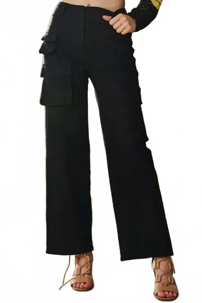 Davi & Dani Mineral Flap Pocketed Knit Cargo Pant In Charcoal In Black