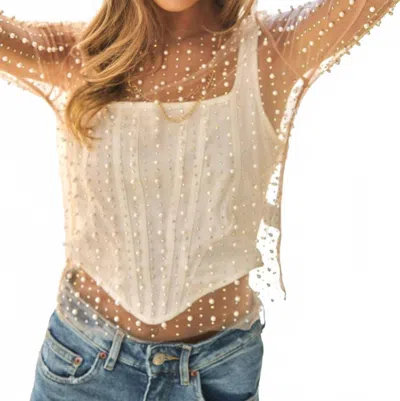 Davi & Dani Nashville Symphony Pearl Top In Nude In Brown