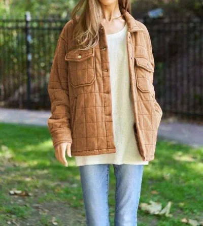 Davi & Dani Solid Mineral Wash Quilted Pockets Shacket In Mocha In Brown