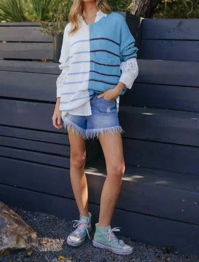 Davi & Dani Textured Multi-color Sweater In White Blue
