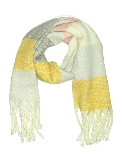 Pre-owned David & Young Scarf In Gray