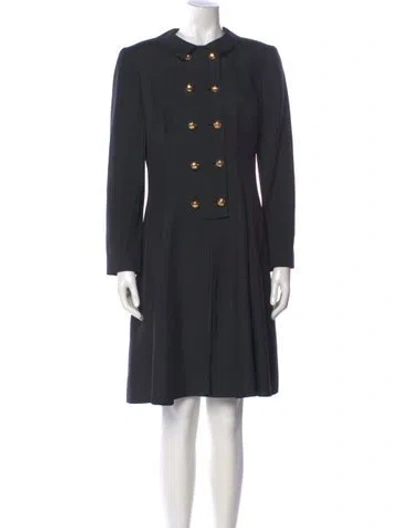 Pre-owned David Hayes Silk Knee-length Dress In Gray
