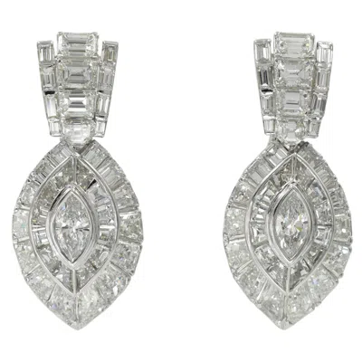 Pre-owned David Morris Diamond Earrings In White Gold