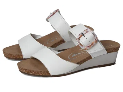 David Tate Fantasy In White