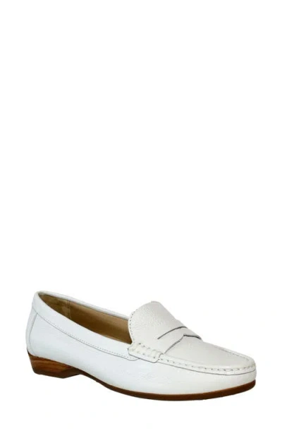 David Tate Freetime Penny Loafer In White