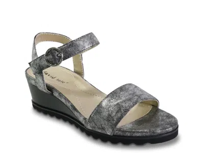 David Tate Knockout Wedge Sandal In Gray
