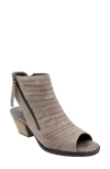 David Tate Sideview Sandal In Gray Metallic