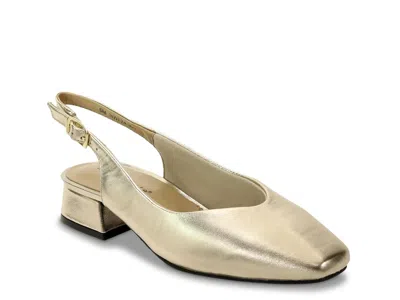 David Tate Swing Pump In Gold