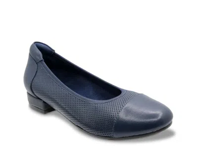 David Tate Wide Width Naomi Ballet Flat In Blue