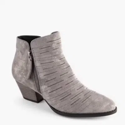 DAVID TATE WOMEN'S BELLVIEW BOOT IN GREY METALLIC