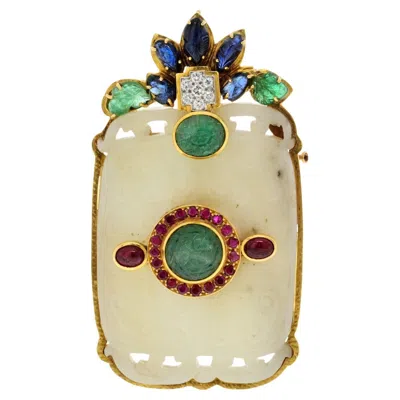 Pre-owned David Webb 18k Yellow Gold French Chinos Carved Jade Pendant
