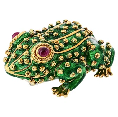 Pre-owned David Webb 18k Yellow Gold Green Enamel Ruby Eyes Frog Brooch