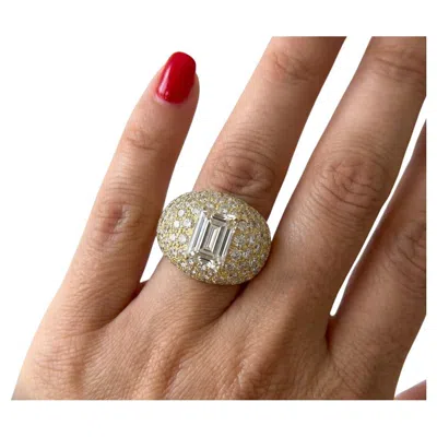 Pre-owned David Webb 6 Carat 18k Yellow Gold Emerald-cut Diamond And Pavé Diamond Ring