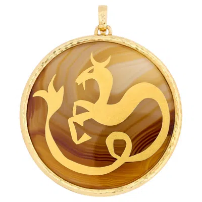 Pre-owned David Webb Couture  18 Karat Yellow Gold Sea-goat/dragon On Agate Pendant