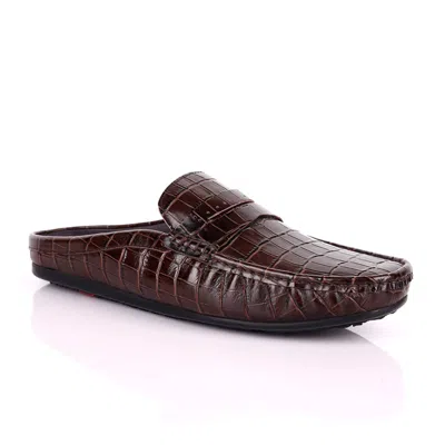 David Wej Men's Alfred Croc Half Slippers - Brown