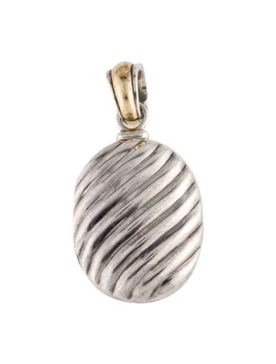 Pre-owned David Yurman Two-tone Sculpted Cable Oval Locket In Multi
