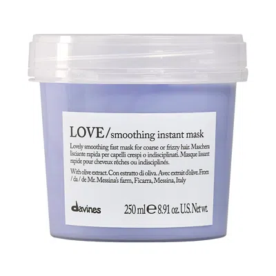 Davines Love Smoothing Instant Hair Mask For Frizzy Hair 8.91 oz/ 250 ml In White