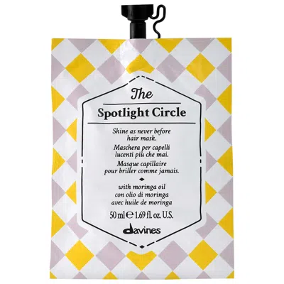 Davines The Spotlight Circle Hair Mask For Shiny Hair 1.69 oz/ 50 ml In White