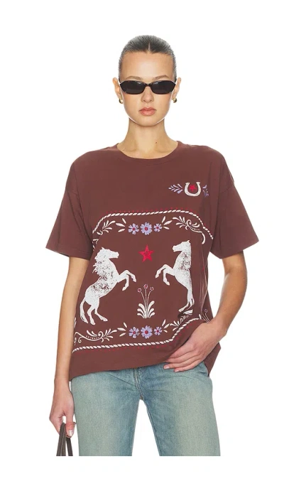 Daydreamer Floral Horse Patter Merch Tee In Brown