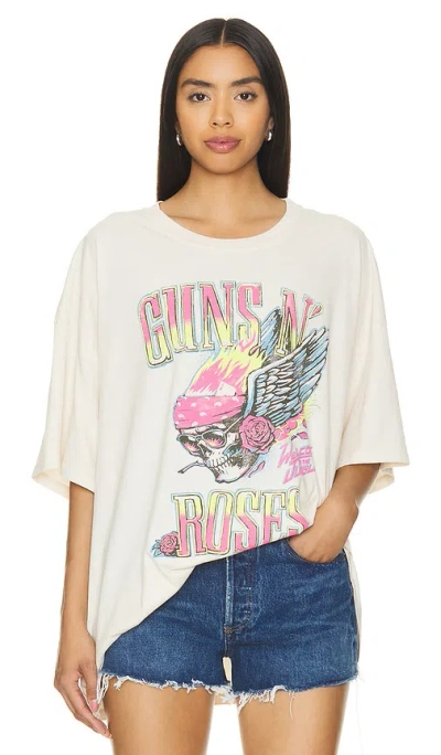 Daydreamer Guns N Roses Flaming Skull Tee In White