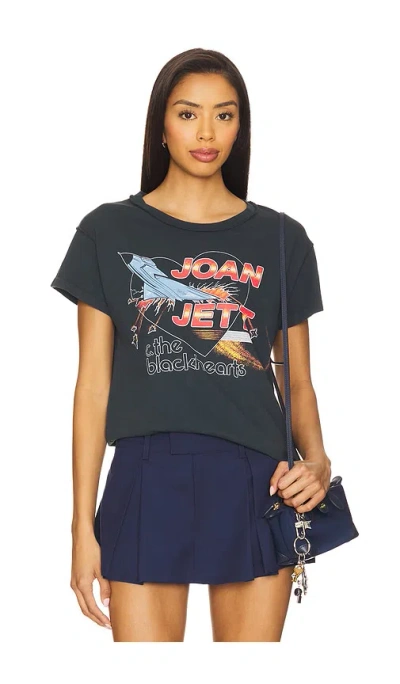 Daydreamer Joan Jett Fighter Reverse Girlfriend Tee