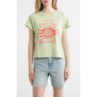 Daydreamer Pipin' Hot Summer Graphic T-shirt In Green