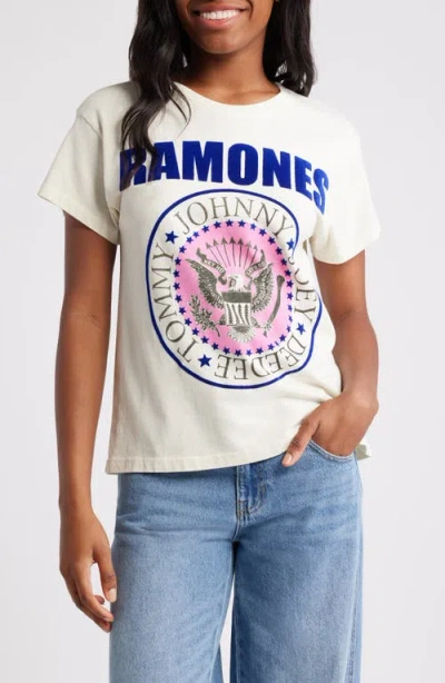Daydreamer Ramones Cotton Graphic T-shirt In Stone Vintage