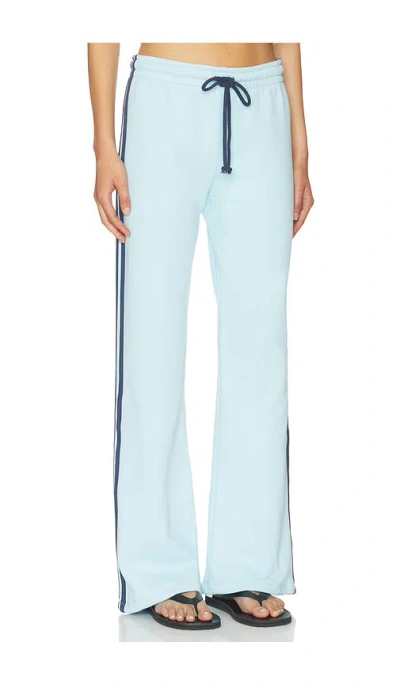 Daydreamer Solid Track Pant In Blue